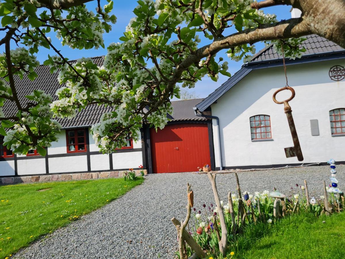 B&B Bauernhofferien Auf Mon Askeby Zewnętrze zdjęcie
